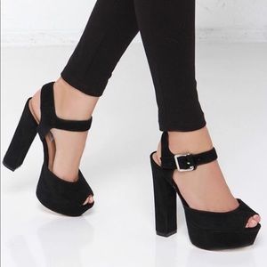 Steve Madden Jillyy Platform Heels
